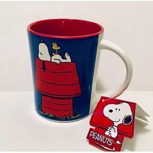 SNOOPY and WOODSTOCK Blue Ceramic Mug for Coffee Tea Latte with Red Interior 4.5